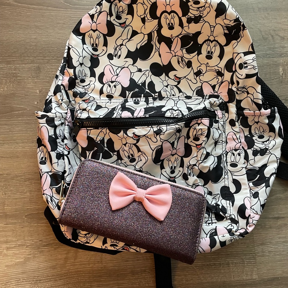 Minnie Mouse backpack and glittery wallet set. New without tags.